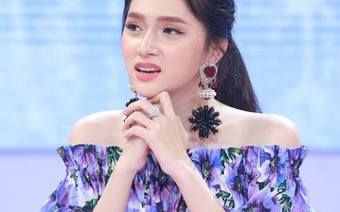 Hương Giang từng vét sạch tiền, cắm điện thoại 'nuôi trai'