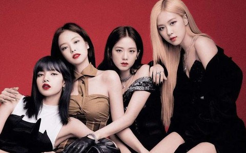 Blackpink trở thành nhóm nhạc nữ đầu tiên trong top 10 hai bảng xếp hạng của Billboard