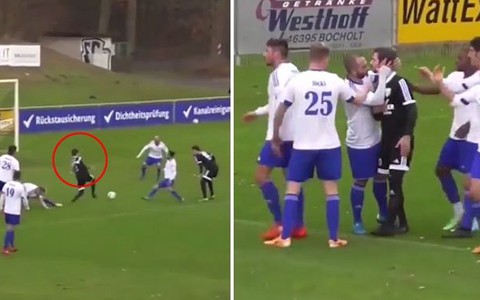 Cầu thủ từ chối penalty được đối thủ ôm hôn