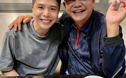 Đăng ảnh cùng NS Việt Anh, Trấn Thành chúc mừng thầy mình lên NSND