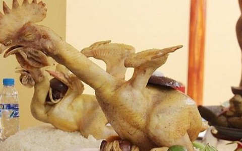 Muôn thế gà cúng của người Việt sáng tạo cho mâm cỗ ngày rằm