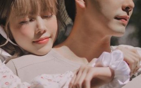 Thiều Bảo Trâm hóa cô gái nhà bên, 'bám đuôi' crush sến ơi là sến