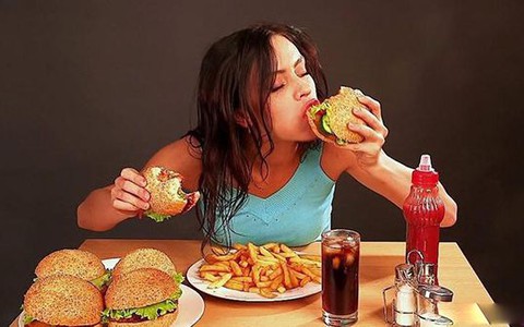 6 lý do khiến bạn ăn nhiều vẫn không béo