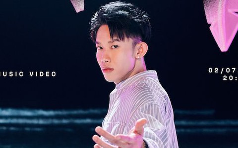 Kay Trần chịu tung MV sau khi về chung nhà với Sơn Tùng M-TP