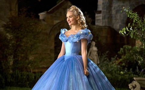 Ba mỹ nhân cổ tích được Disney tái hiện ra sao?