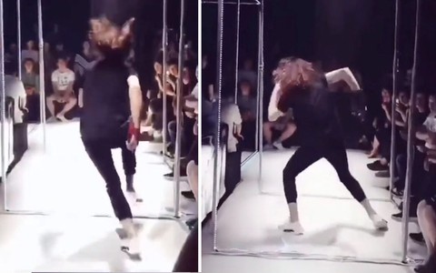 Chàng trai đi catwalk chống quê khi trượt chân bằng cách nhảy múa