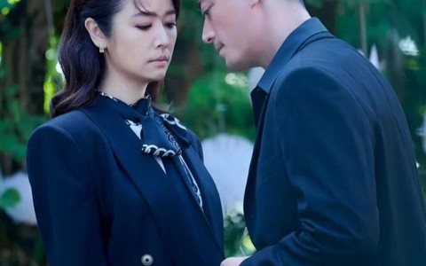Những cặp đôi Cbiz bi kịch trong phim nhưng lại thành đôi ngoài đời