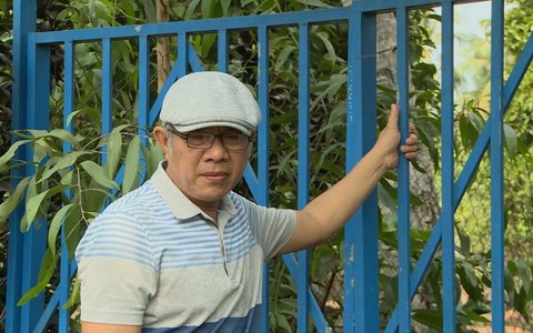 Quyền Linh hé lộ tuổi thơ dữ dội của sao Việt qua 'Du hành ký ức'