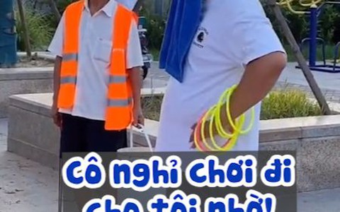 Ông chủ 'xanh mặt' với nữ cao thủ ném vòng bách phát bách trúng