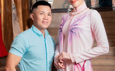 Lan Khuê, Lương Thuỳ Linh... mặc áo dài "lạ" của Đinh Văn Thơ