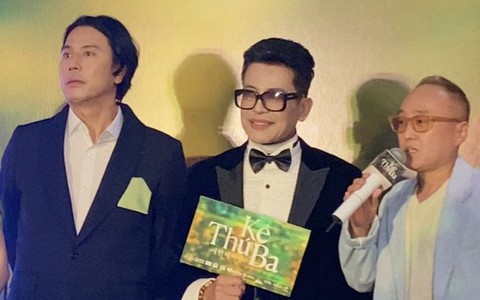 ‘Á khẩu’ với màn ‘bắn tiếng Hàn’ như trẻ tập nói của MC Thanh Bạch