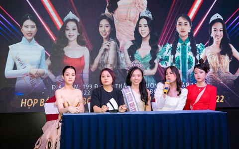 Kathleen Paton huấn luyện cho Miss Teen Vietnam 2022