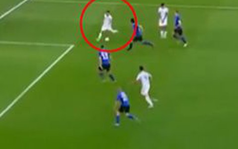 Pha phá bẫy việt vị đẳng cấp của De Paul để Messi ghi bàn