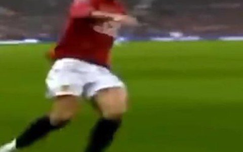 Tốc độ khủng khiếp thời trẻ của Ronaldo