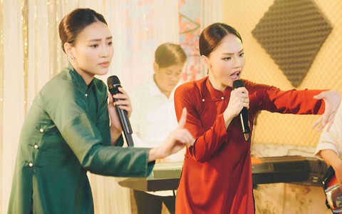 Cười xỉu với ‘Vì mẹ anh bắt chia tay’ phiên bản bolero của Lan Ngọc