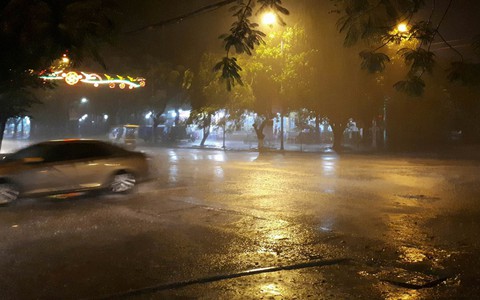 Miền Bắc tái diễn đợt mưa trái mùa đầu đông