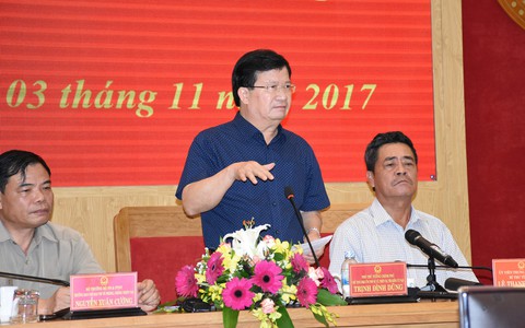 Phó thủ tướng Trịnh Đình Dũng: 'Bảo vệ tính mạng nhân dân là số 1'