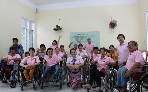 'Chim cánh cụt cũng phải làm một chú chim đẹp cho đời'