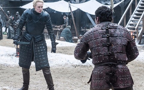 Vừa ra mắt, Game of Thrones bị xem lậu 90 triệu lượt