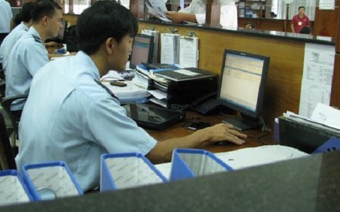 TP.HCM giảm ít nhất 20% báo cáo không cần thiết