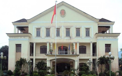 Kiểm tra việc bổ nhiệm con nguyên phó bí thư huyện Hiệp Đức, Quảng Nam
