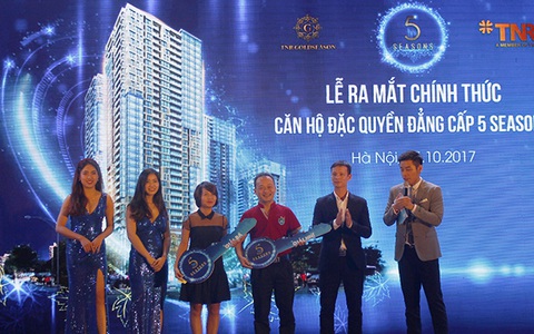 5 Seasons tạo “cơn sốt” trong ngày mở bán chính thức