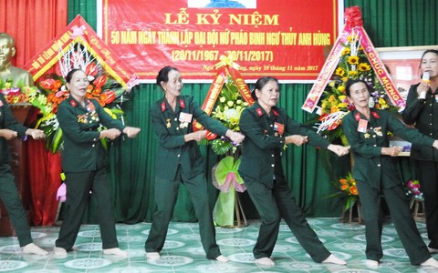 50 năm Đại đội nữ pháo binh Ngư Thủy anh hùng