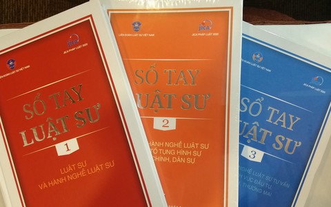 Ra mắt Sổ tay luật sư