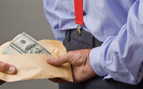 Mỹ: Hối lộ quan chức nước ngoài, thừa nhận sẽ được khoan hồng