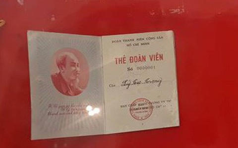 Những tấm thẻ Đoàn danh dự