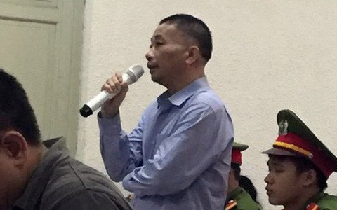 Ninh Văn Quỳnh và những túi áo giấu quà biếu tiền tỉ