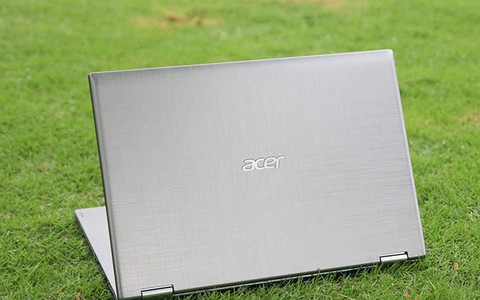 “Đập hộp” laptop Acer Spin 3