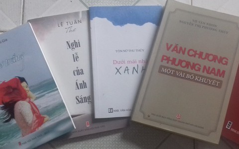 Trao giải cho tác phẩm phê bình văn chương Nam bộ