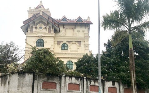 Biệt thự 'to nhất vùng' ở Thái Nguyên sai phép không ai xử lý