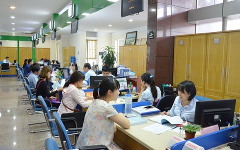 Quảng Ninh tạm dừng tuyển dụng công chức, viên chức, lao động hợp đồng