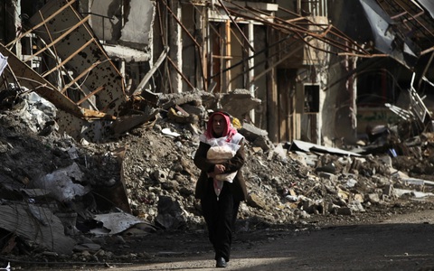 Mỹ lo xử Triều Tiên, Nga dập tên lửa ở Syria