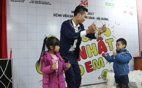 'Ngày Chủ nhật cho em' mang nụ cười, tiếng hát đến với bệnh nhi