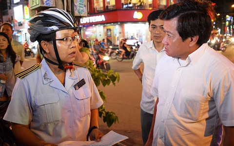 Ông Đoàn Ngọc Hải đề xuất điều chuyển cán bộ để vỉa hè bị chiếm