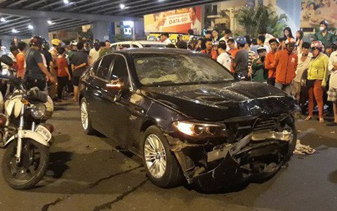 Một nạn nhân khác nguy kịch sau vụ BMW 'lùa' xe máy dừng đèn đỏ