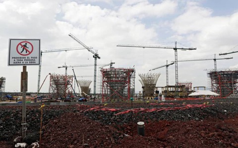 Mexico hủy dự án sân bay chục tỉ USD do tham nhũng, đội vốn