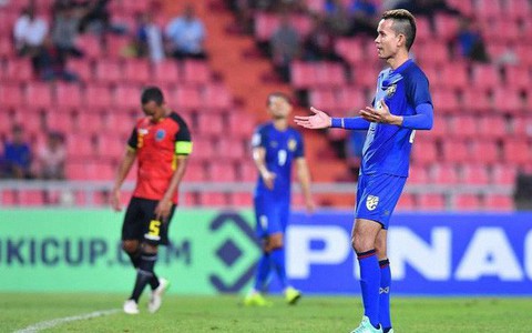 Tuyển Thái Lan 'năn nỉ' CĐV đến sân cổ vũ AFF Cup 2018