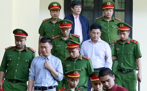 Trụ sở đường dây đánh bạc có phòng làm việc của Cục trưởng C50