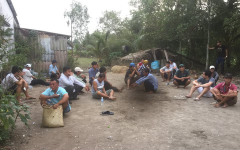 Triệt phá trường gà lớn tại Tiền Giang, thu giữ trên 130 triệu