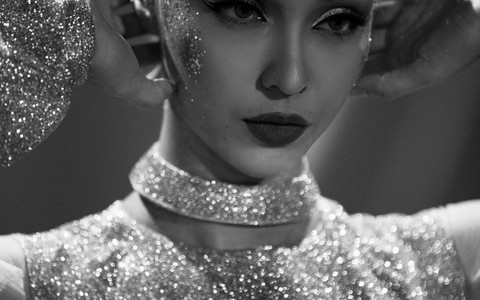 MLee khởi động dự án hát rap bằng 'Bad Gal'
