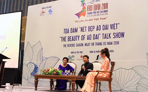 Những chia sẻ về tà áo dài