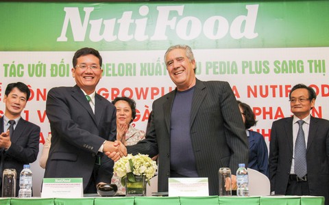 NutiFood tiếp tục vị trí quán quân ngành sữa đặc trị