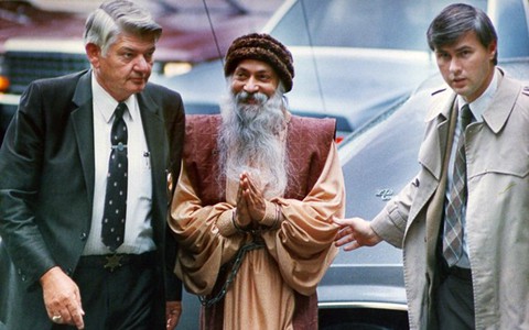 Wild Wild Country: sự sụp đổ của 'đế chế Osho' trong lòng nước Mỹ