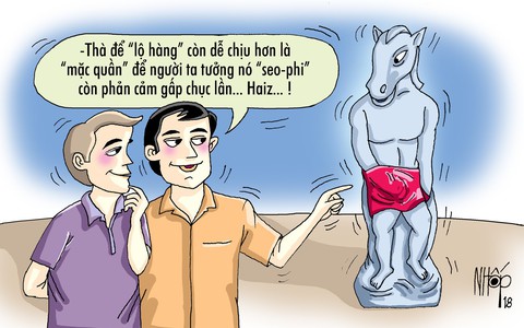 Tượng 12 con giáp: Mặc quần cho ai?