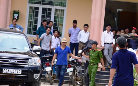 Truy bắt 'ly kỳ như phim' 3 nghi can bắn chết người ở Kon Tum