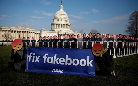 Videographic Facebook đã theo dõi chúng ta như thế nào?